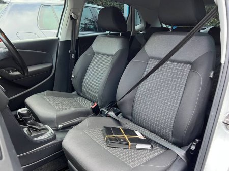 2015 Volkswagen Polo - thumbnail 6