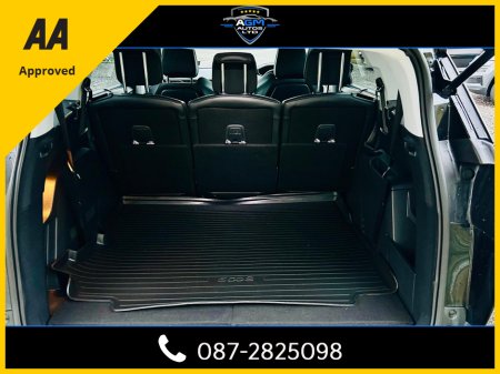 2020 Peugeot 5008 ALLURE 1.5 BLUE HDI 130 6 6.2 4DR €22,950 thumbnail