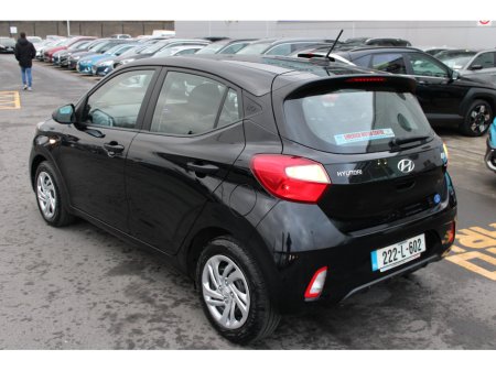 2022 Hyundai i10 - view 3