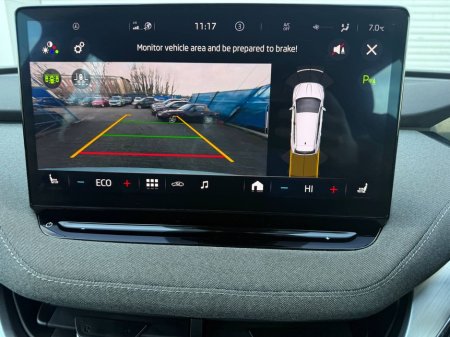 2023 Skoda Enyaq - thumbnail 7