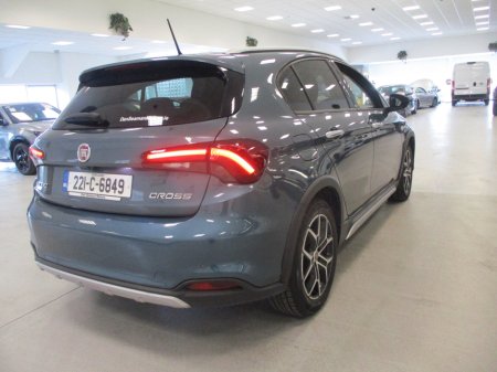 2022 Fiat Tipo 1.0 100HP Cross 5dr €18,950 thumbnail