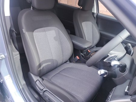 2026 Hyundai Ioniq 5 Stellar Model 84 k/wh battery with 570 kms range, Order for 261 Today ! €44,750 thumbnail