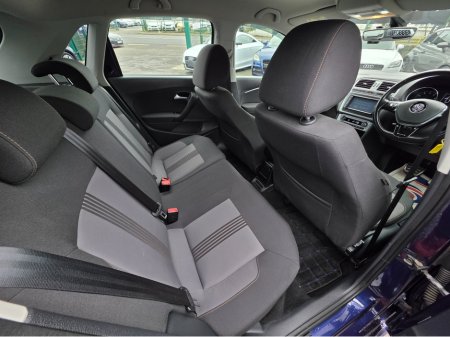 2016 Volkswagen Polo - thumbnail 11