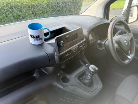 2022 Opel Combo - thumbnail 15