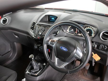2014 Ford Fiesta 1.25 Zetec 82PS 3DR €7,999 thumbnail