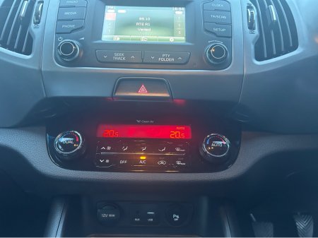 2016 Kia Sportage 3 ISG 114BHP 5DR**//**BLACK LEATHER INTERIOR WITH HEATED FRONT SEATS**//**SUNROOF**//**CRUISE CONTROL**//**REVERSING CAMERA**//**WARRANTY!!!! €11,995 thumbnail