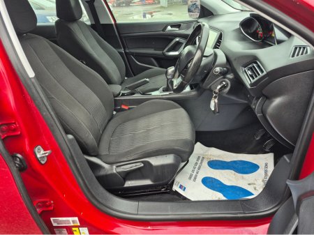 2015 Peugeot 308 ACTIVE 1.6 HDI 92 4DR €8,999 thumbnail