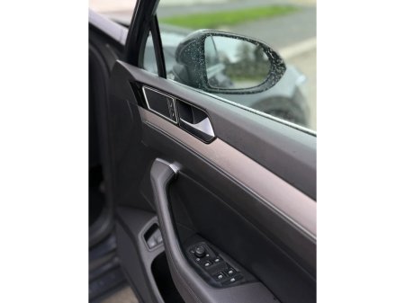 2017 Volkswagen Passat Volkswagen Passat 2017 GTE AUTO High Line €14,990 thumbnail