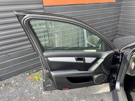 2008 Mercedes-Benz C Class - thumbnail 13