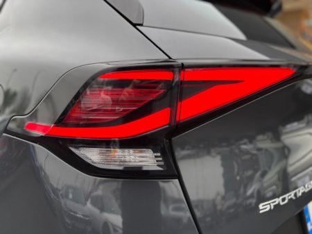 2023 Kia Sportage 1.6 K3 Diesel €31,995 thumbnail