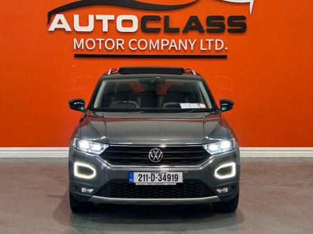 2021 Volkswagen T-Roc PANORAMIC SUNROOF Sport 1.5 TSI M6F 150HP 5DR #44 €25,960 thumbnail