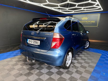 2009 Honda FR-V - thumbnail 10