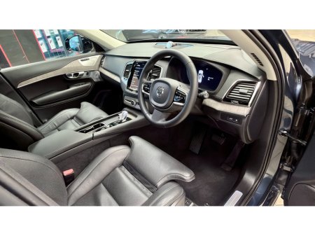 2023 Volvo XC90 ULTIMATE T8 RECHARGE AWD €65,500 thumbnail