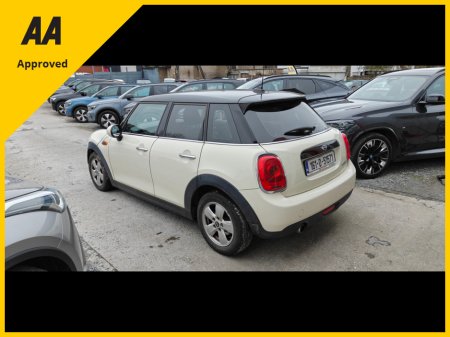 2016 MINI Hatch 2016 1.5 Petrol 5DR COOPER €10,950 thumbnail