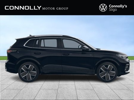 2026 Volkswagen Tiguan - thumbnail 3