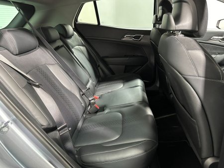 2025 Kia Sportage - thumbnail 11