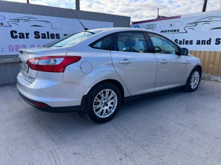 2012 Ford Focus 1.6 TDCI 95PS M6 TITANIUM €5,800