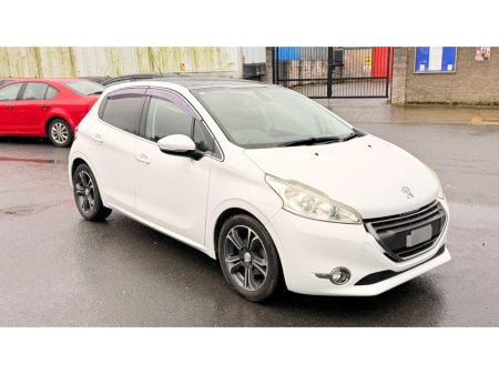 2013 Peugeot 208 1.6 THP 200 bhp GTi €6,999 thumbnail