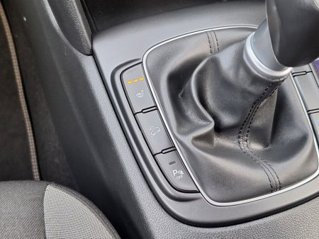 2020 Hyundai Kona - thumbnail 18