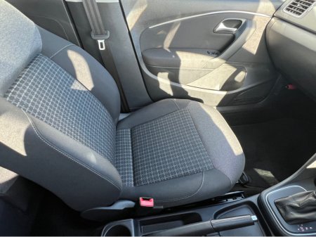 2016 Volkswagen Polo 1.2 TSI Automatic DSG high spec €13,495 thumbnail