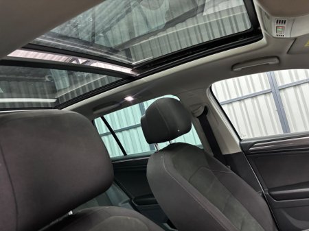 2019 Volkswagen Tiguan - thumbnail 7