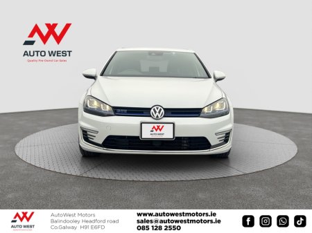 2015 Volkswagen Golf 2015 Volkswagen Golf GTE 1.4 TSI Plug-In Hybrid Automatic €14,950