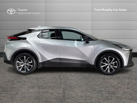 2024 Toyota C-HR - thumbnail 3