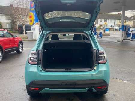 2026 Fiat 600 Dolcevita 1 2 Hybrid Edct €29,995 thumbnail