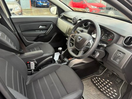 2021 Dacia Duster PRESTIGE BLUE DCI 115 R RE 5DR thumbnail