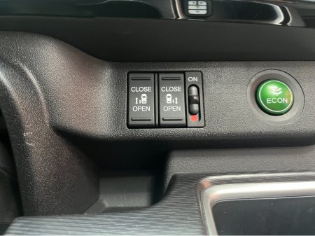 2020 Honda Stepwagon €28950 2020 HONDA STEPWAGON EHEV G SPADA SENSING 2.0 AUTOMATIC / CRUISE CONTROL / AUTOMATIC DOORS / 7 SEATS €28,950 thumbnail