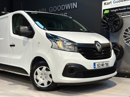 2015 Renault Trafic Passenger TRAFFIC VAN DCi €6,950