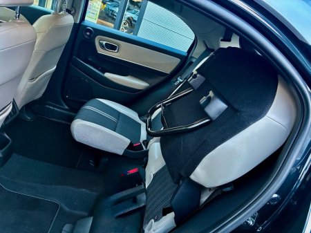 2022 Honda HR-V Advance Style, Petrol Hybrid Automatic, 17800KMs €32,995 thumbnail