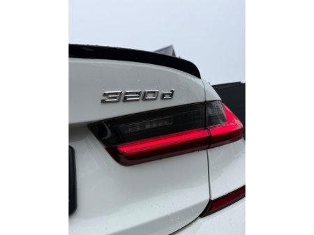 2020 BMW 3 Series - thumbnail 8