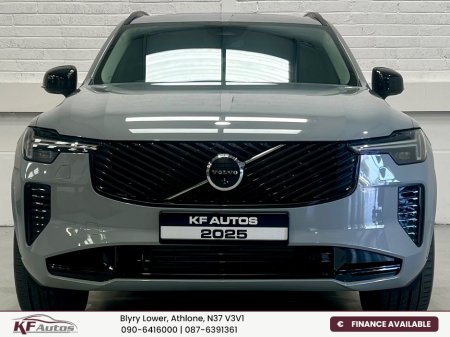 2025 Volvo XC90 - thumbnail 2