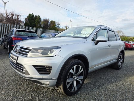 2015 Volkswagen Touareg - thumbnail 5