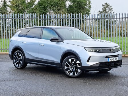 2025 Opel Grandland - thumbnail 2