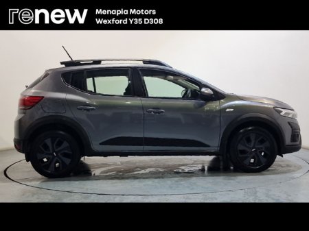 2024 Dacia Sandero Stepway TCe 90 STEPWAY Expression €18,995 thumbnail