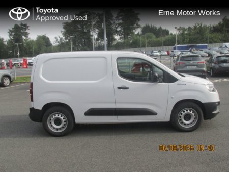 2025 Toyota Proace City PROACE CITY EV GX SWB MASSIVE SAVINGS 10000 €31,500