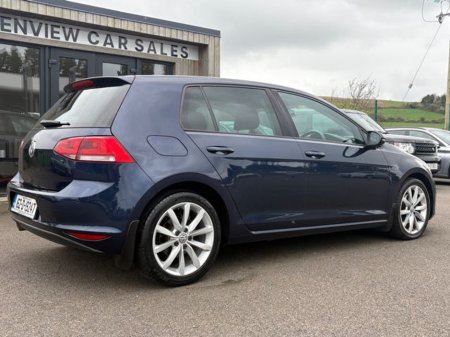 2016 Volkswagen Golf - thumbnail 8
