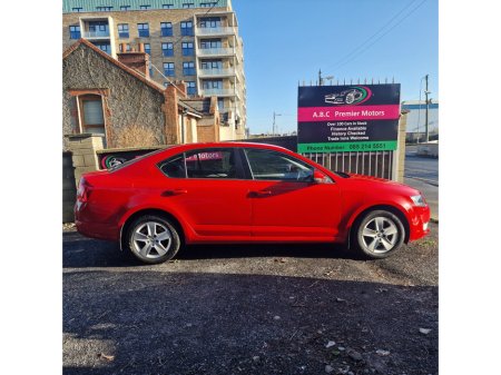 2017 Skoda Octavia AMBITION 1.2TSI 86HP €11,950 thumbnail