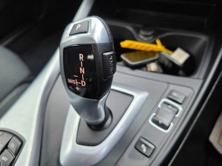 2017 BMW 1 Series - thumbnail 14