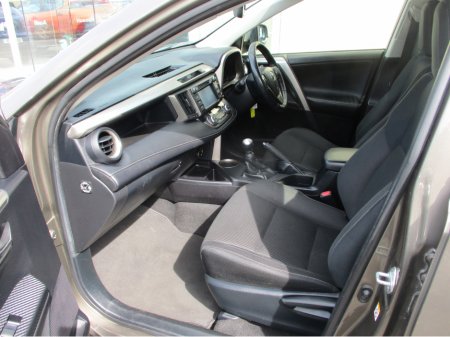 2014 Toyota Rav4 - thumbnail 13