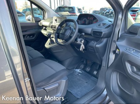 2022 Peugeot Partner - thumbnail 12