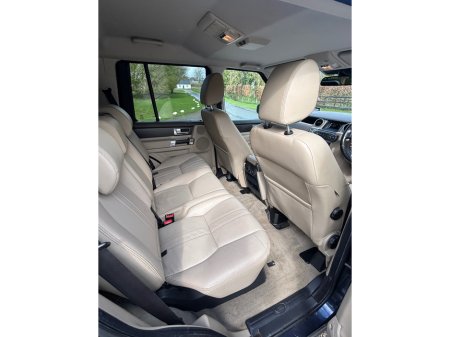 2014 Land Rover Discovery - thumbnail 4