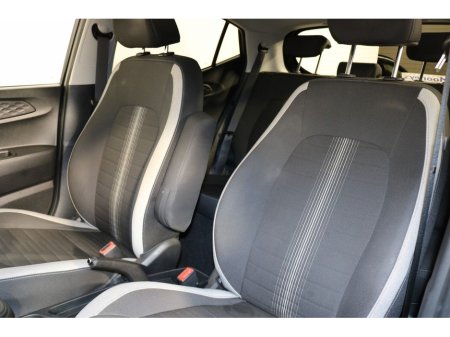 2020 Hyundai i10 DELUXE PLUS 1.0L PETROL HATCHBACK €13,995 thumbnail