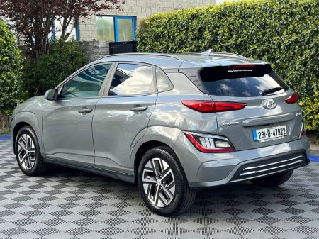 2023 Hyundai Kona - thumbnail 5