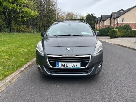 2016 Peugeot 5008 - thumbnail 10