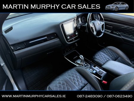 2020 Mitsubishi Outlander - thumbnail 12