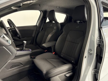 2025 Renault Clio ESPRIT ALPINE TCE90**HEATED MULTIFUNCTIONAL STEERING WHEEL**HEATED HALF LEATHER SPORT SEATS**DIGITAL DASH**TOUCH SCREEN APPLE CAR PLAY**DRIVE MODES**17" BLACK ALLOYS**ISOFIX**FINANCE AVAILABLE thumbnail