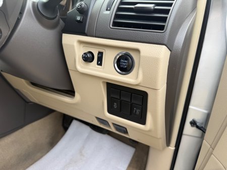 2020 Toyota Landcruiser - thumbnail 28